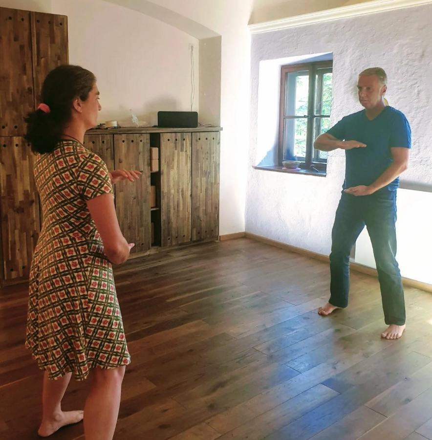 Tauglerei Appartement Bernstein In Den Zauberbergen Sankt Koloman Buitenkant foto